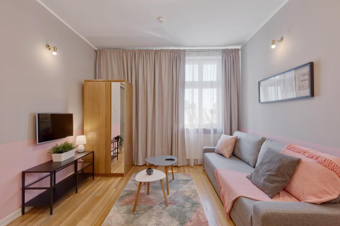 Aurora Apartments - Old Town Краків Екстер'єр фото